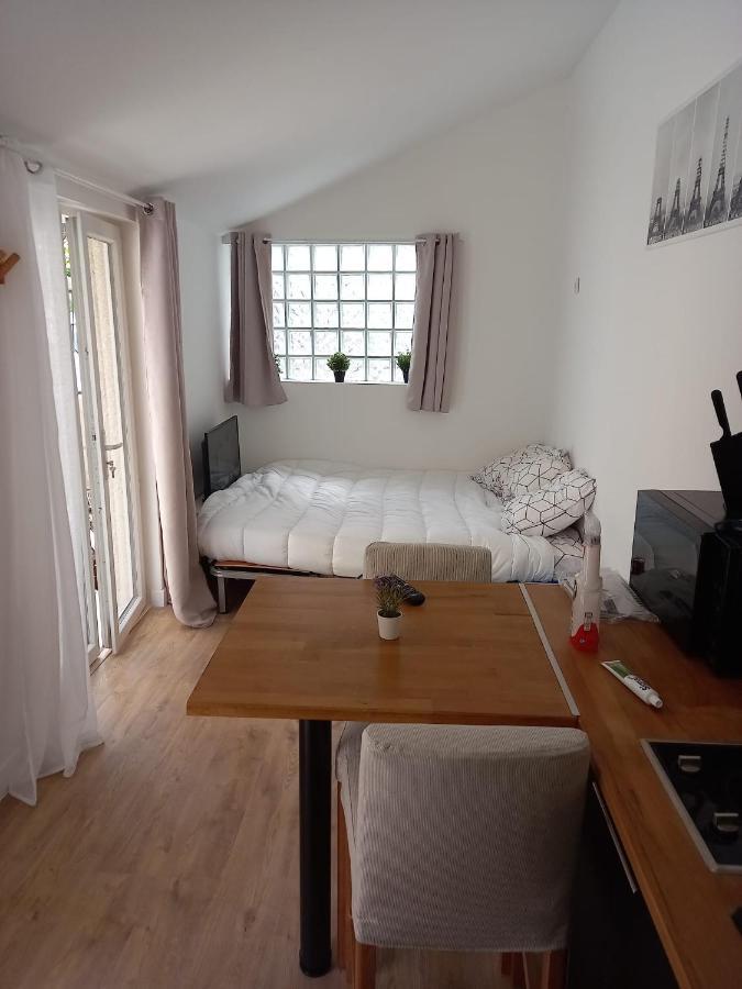 Studio Avec Terrasse Paris Sud فيلوجويف المظهر الخارجي الصورة